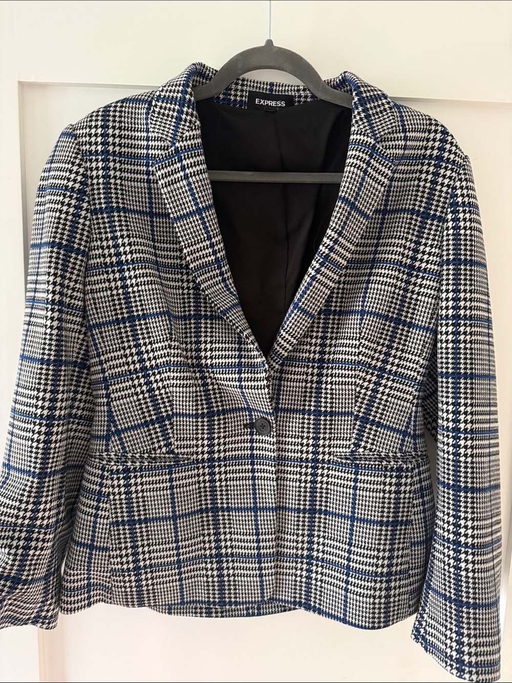 Express Black, White and Blue Plaid Single-Button Blazer